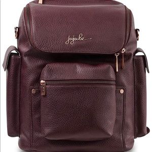 NWT JuJuBe Ever Backpack in Plum